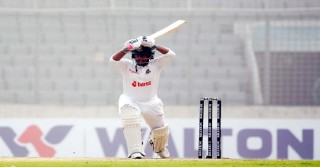 Bangladesh 82-2 at lunch against India