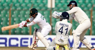 Bangladesh need 241-run to win the first Test
