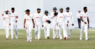 Ashwin, Kuldeep power India to rebound