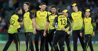 Maxwell smash fifty to keep Australia's semi dreams alive