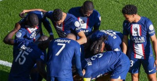 Mbappe on target for five-goal PSG before World Cup