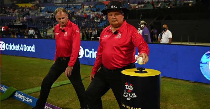 ICC axe umpires from semi involves controversial decision in BD match