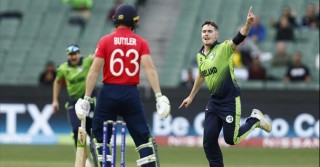 Ireland pull upset win against England