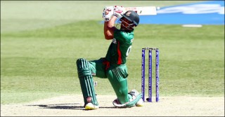 Najmul’s fifty power Bangladesh to 150 against Zimbabwe