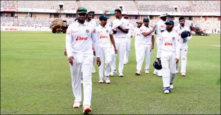 Bangladesh trailing Ireland by 128 runs