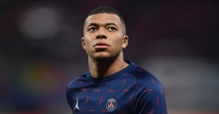 Mbappe reinstated by PSG to first team