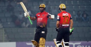 Comilla win in style in record run-chase tie