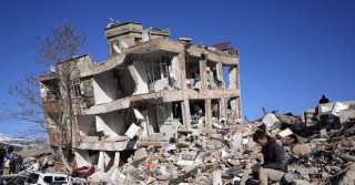 European football leagues to hold minute's silence for quake victims