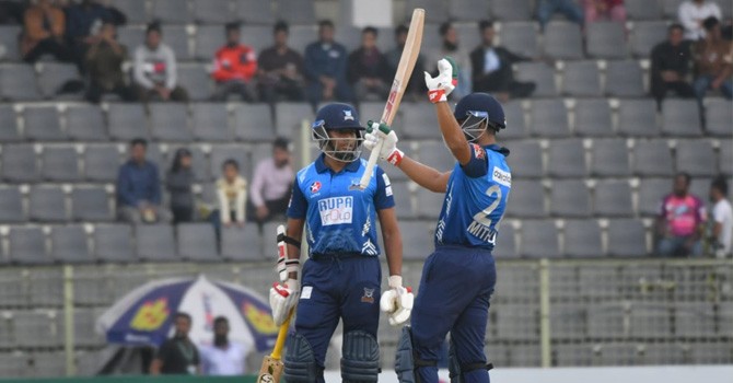 Dhaka stun Barishal