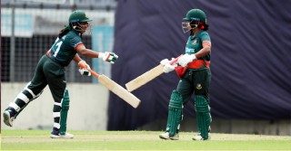 Fargana's maiden ton propel Bangladesh to 225-4