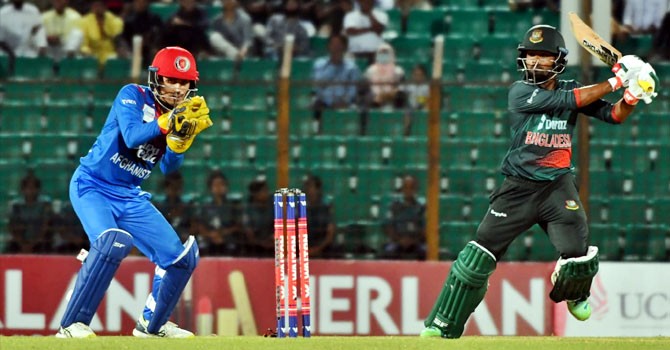 Afghanistan need 164 to win against Bangladesh