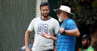 Shakib at Mirpur to watch team's training