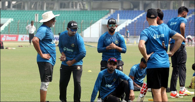 Hathurusingha is set to join Tigers’ tomorrow