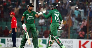 BPL momentum boost Tigers to dash world champions