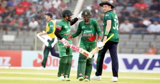 Shakib, Towhid spark to post highest ODI total against Ireland