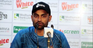Tamim condemns early fall of wickets