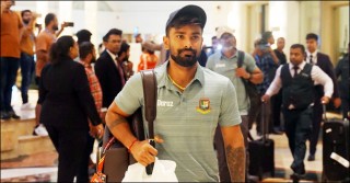Tigers return home after disappointing World Cup