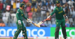 Bangladesh face uphill task to keep WC semifinal hopes alive
