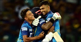 Sri Lanka stun Pakistan to earn Asia Cup final