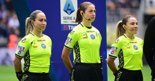 All-female team referee Serie A match for first time