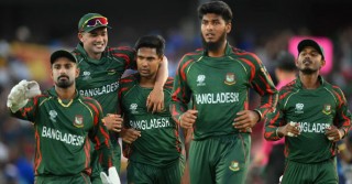 Bangladesh on the way to Super Eight after defeating Netherlands