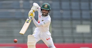 Bangladesh suffer a crushing 328-run defeat to Sri Lanka