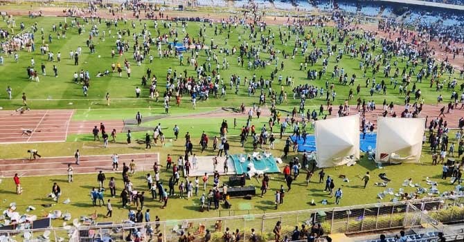 Fans vandalise India stadium after Messi's abrupt exit