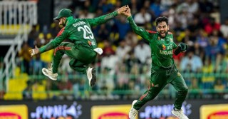 Tanvir spins Bangladesh to 16-run victory in 2nd ODI