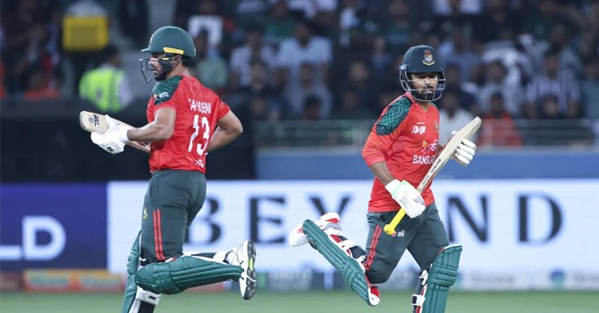 Tigers Outclass Sri Lanka to Start Super Four with Win