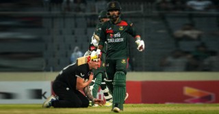 Bangladesh taste a 26-run defeat to New Zealand in series opener