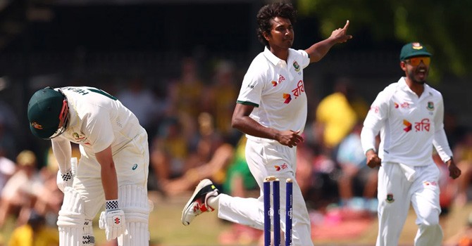 Bangladesh Maintain Upper Hand as Australia Reach 161 for Four at Stumps